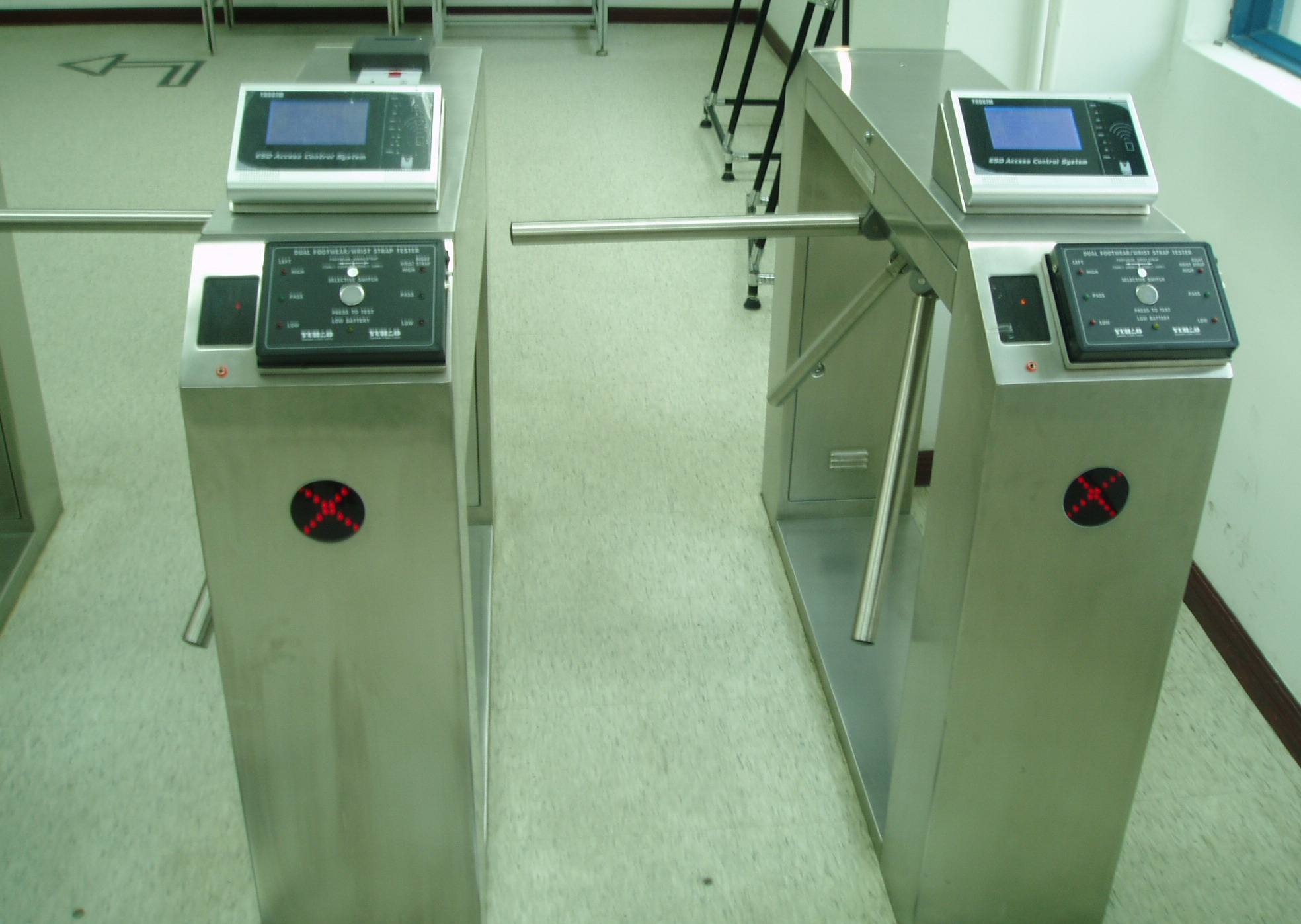 人臉識別監(jiān)控系統(tǒng)安裝 新技術(shù)：無臉識別！